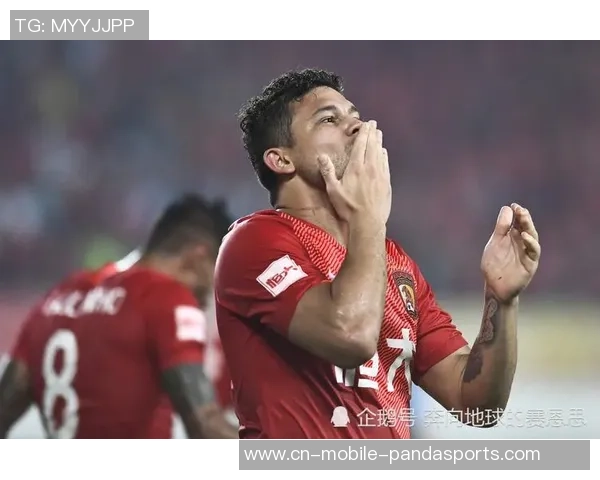 北京国安与广州恒大激战艾尔克森精彩进球引发球迷热议